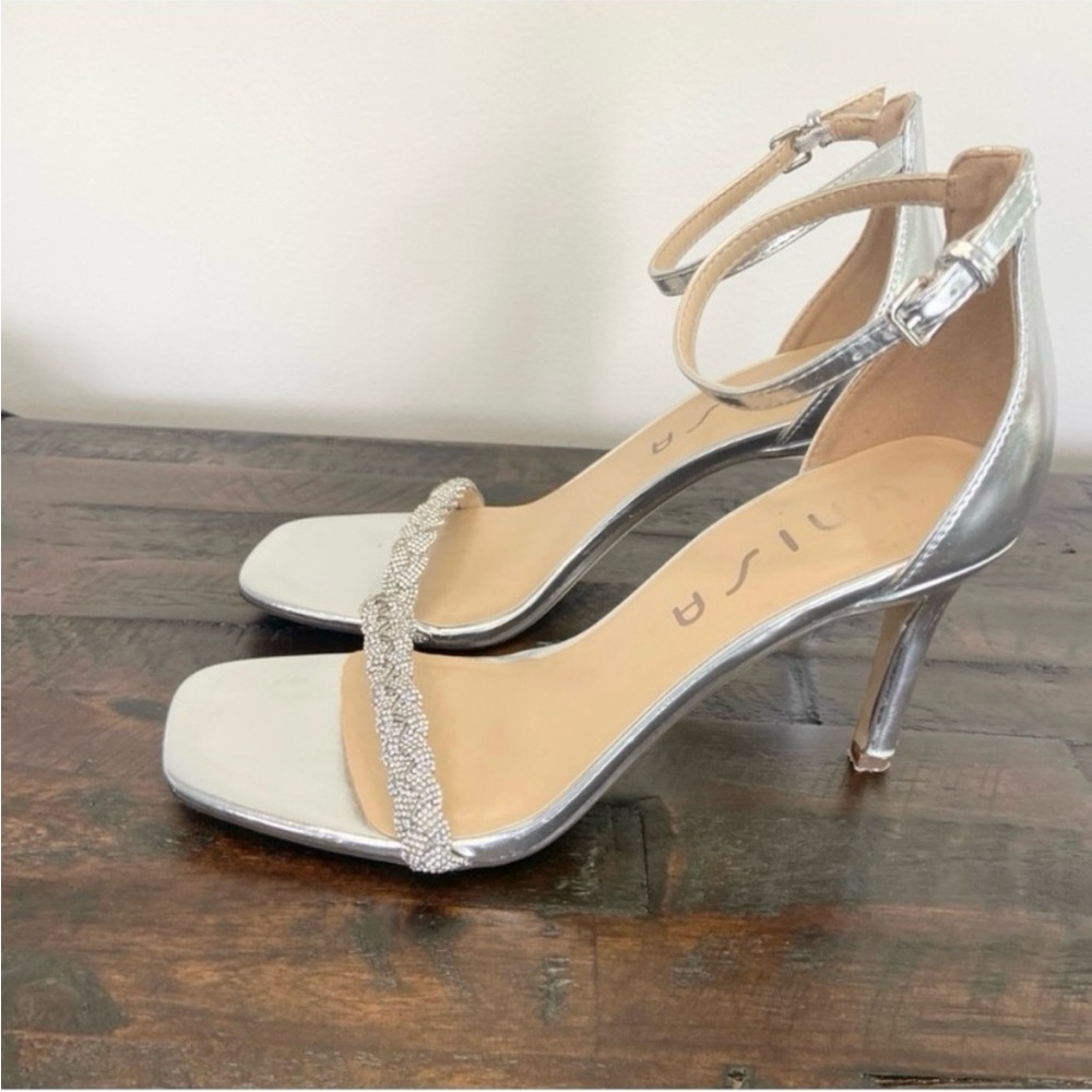 UNISA Silver Sparkle Braid Stiletto Heels NEW Size 8.5